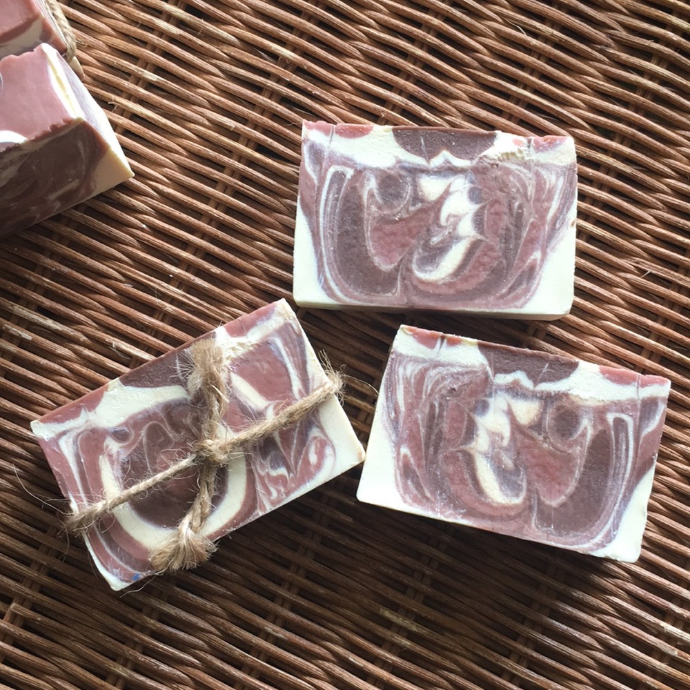2 Bars: Y. Ylang & L. Cubeba Soap